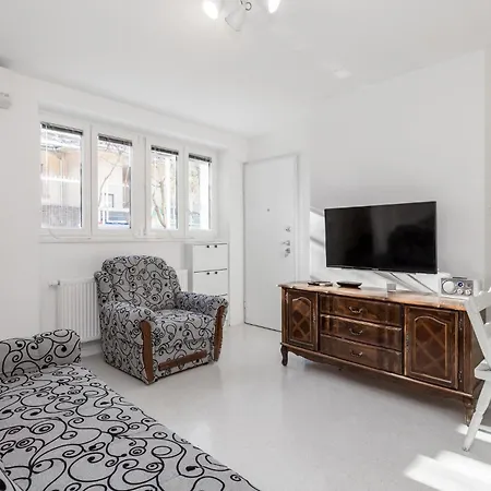Apartment Stunning In With Wifi Rijeka